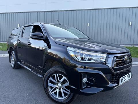 Toyota Hilux Pickup 2.4 D-4D Invincible X Auto 4WD Euro 6 (s/s) 4dr (TSS)