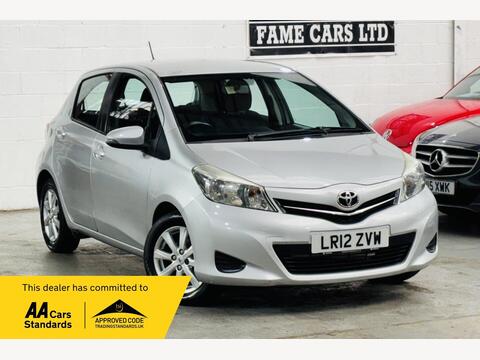 Toyota Yaris Hatchback 1.33 Dual VVT-i TR Multidrive S Euro 5 5dr