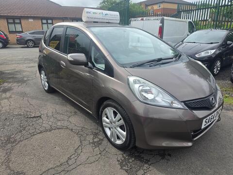 Honda Jazz Hatchback 1.4 i-VTEC ES Plus Euro 5 5dr