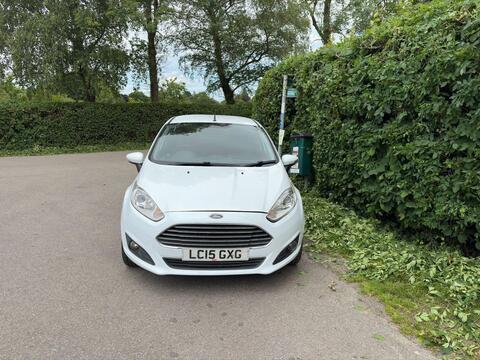Ford Fiesta Hatchback 1.0T EcoBoost Zetec Euro 5 (s/s) 5dr