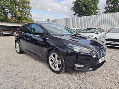 Ford Focus Hatchback 1.0T EcoBoost Zetec Euro 6 (s/s) 5dr