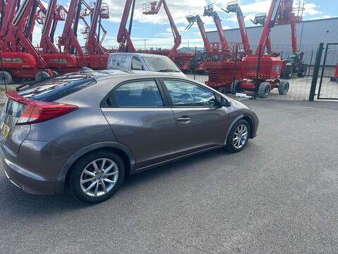 Honda Civic Hatchback 1.8 i-VTEC ES Euro 5 (s/s) 5dr