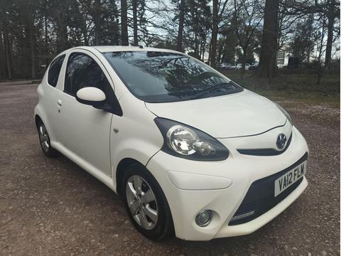 Toyota AYGO Hatchback 1.0 VVT-i Fire Euro 5 3dr