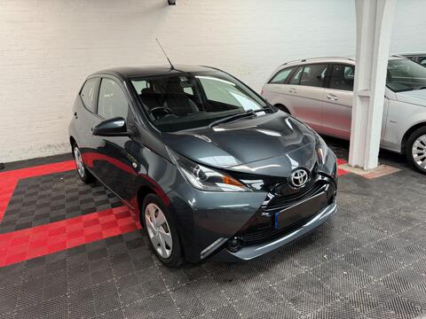 Toyota AYGO Hatchback 1.0 VVT-i x-play Euro 6 5dr
