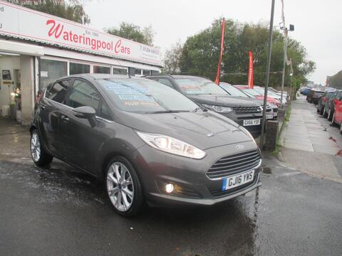 Ford Fiesta Hatchback 1.0T EcoBoost Titanium Euro 6 (s/s) 5dr