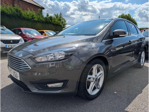 Ford Focus Hatchback 1.0T EcoBoost Zetec Edition Euro 6 (s/s) 5dr