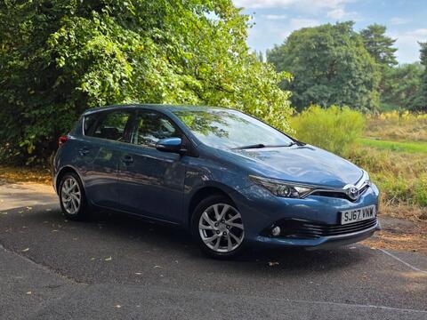 Toyota Auris Hatchback 1.8 VVT-h Icon CVT Euro 6 (s/s) 5dr (Safety Sense)