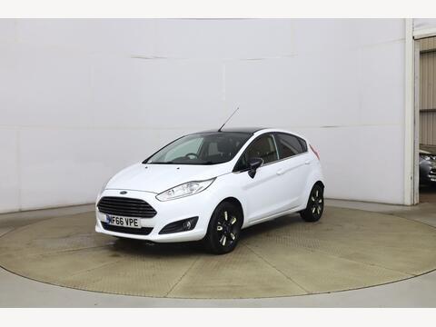 Ford Fiesta Hatchback 1.25 Zetec White Edition Euro 6 5dr