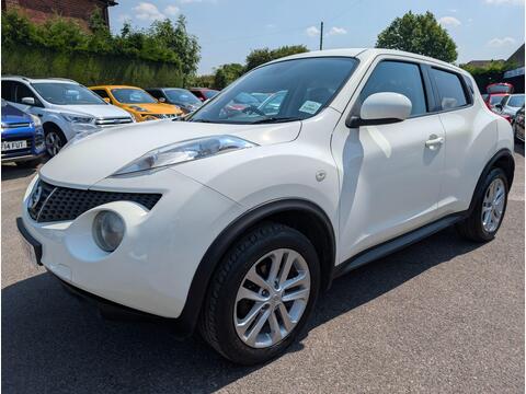 Nissan Juke SUV 1.6 Acenta Premium Euro 5 (s/s) 5dr