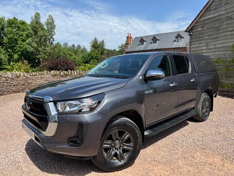 Toyota Hilux Pickup 2.4 D-4D Icon Auto 4WD Euro 6 (s/s) 4dr