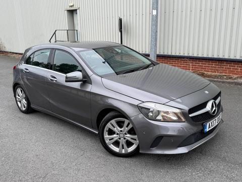 Mercedes-Benz A Class Hatchback 1.5 A180d Sport (Executive) 7G-DCT Euro 6 (s/s) 5dr