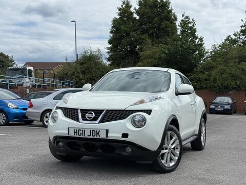 Nissan Juke SUV 1.6 Acenta Premium CVT Euro 5 5dr