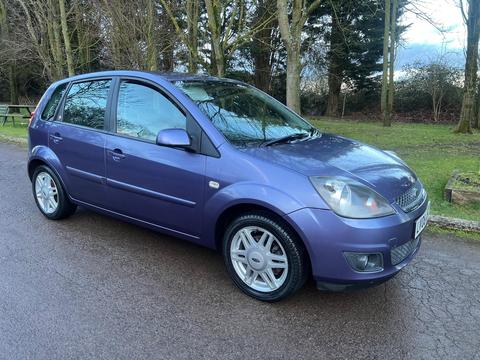 Ford Fiesta Hatchback 1.4 Ghia 5dr
