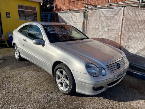 Mercedes-Benz C Class Coupe 2.1 C200 CDI SE 2dr