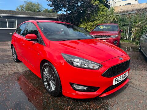 Ford Focus Hatchback 1.0T EcoBoost ST-Line Euro 6 (s/s) 5dr