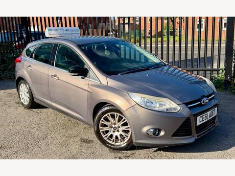 Ford Focus Hatchback 1.6 TDCi Titanium Euro 5 (s/s) 5dr