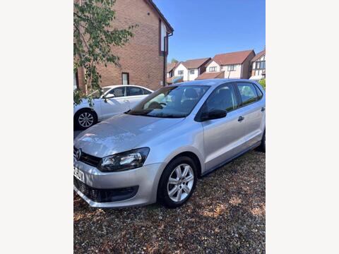 2012 Volkswagen Polo, photograph 3