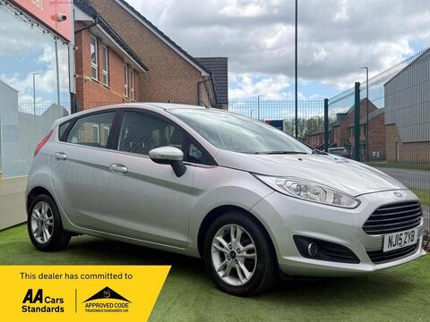 Ford Fiesta Hatchback 1.0T EcoBoost Zetec Euro 6 (s/s) 5dr