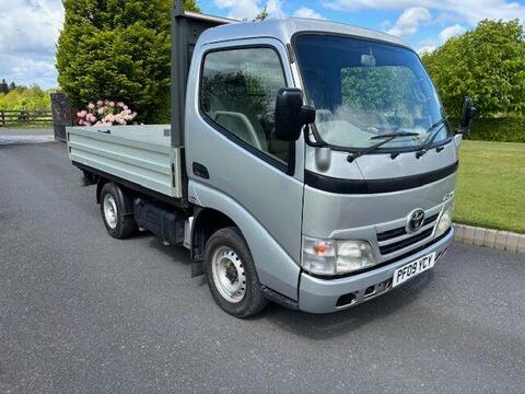 Toyota Dyna Chassis Cab 3.0 D-4D 300 RWD L1 H1 2dr