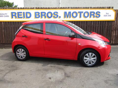 Toyota AYGO Hatchback 1.0 VVT-i x Euro 5 5dr Euro 5