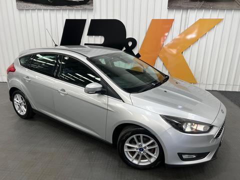 Ford Focus Hatchback 1.6 TDCi Zetec Euro 5 (s/s) 5dr