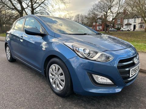 Hyundai i30 Hatchback 1.6 CRDi Blue Drive S Euro 6 (s/s) 5dr