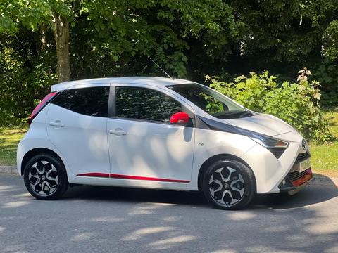 Toyota AYGO Hatchback 1.0 VVT-i x-trend Euro 6 5dr (Safety Sense)