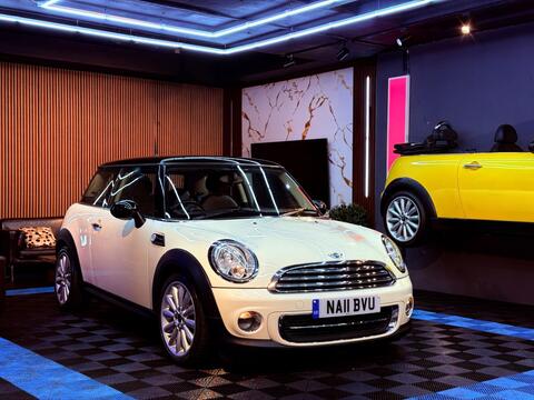 MINI Hatch Hatchback 1.6 Cooper Steptronic Euro 5 3dr