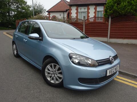 Volkswagen Golf Hatchback 1.6 TDI BlueMotion Euro 5 (s/s) 5dr