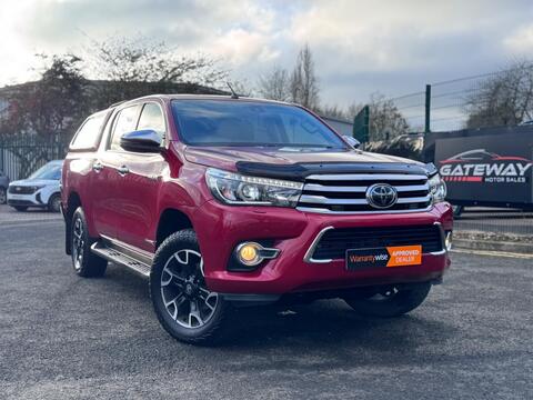 Toyota Hilux Pickup 2.4 D-4D Invincible X Auto 4WD Euro 6 (s/s) 4dr (TSS)
