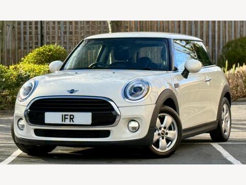 MINI Hatch Hatchback 1.5 Cooper Euro 6 (s/s) 3dr
