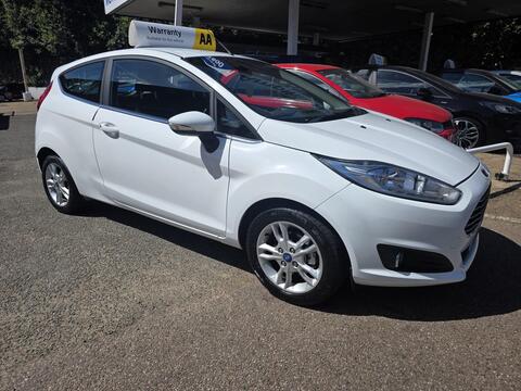 Ford Fiesta Hatchback 1.0T EcoBoost Zetec Powershift Euro 6 3dr