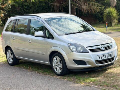 Vauxhall Zafira MPV 1.6 16V Exclusiv Euro 5 5dr