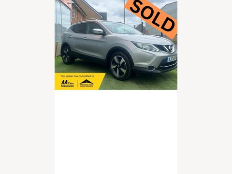 Nissan Qashqai SUV 1.2 DIG-T N-Connecta 2WD Euro 6 (s/s) 5dr
