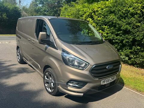 Ford Transit Custom Panel Van 2.0 300 EcoBlue Limited L1 H1 Euro 6 5dr