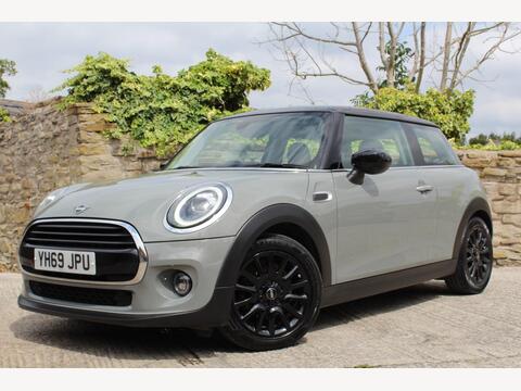 MINI Hatch Hatchback 1.5 Cooper Classic Euro 6 (s/s) 3dr