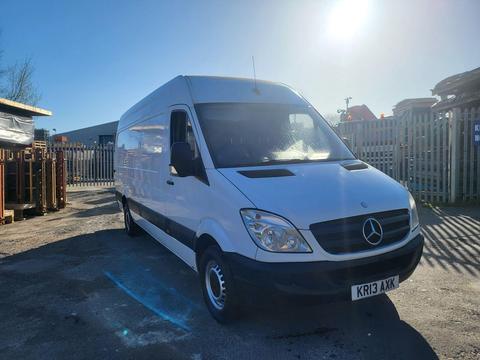 Mercedes-Benz Sprinter Panel Van 2.1 313 CDi RWD L3 H3 4dr