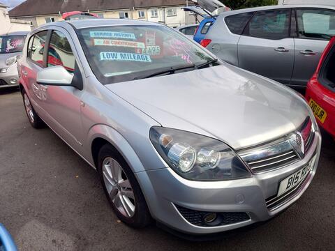 Vauxhall Astra Hatchback 1.4i 16v SXi 5dr