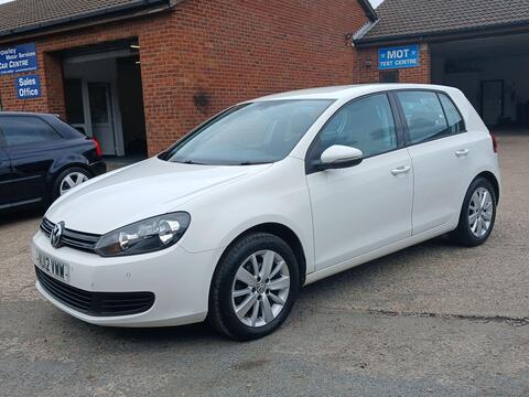 Volkswagen Golf Hatchback 1.6 TDI Match DSG Euro 5 5dr
