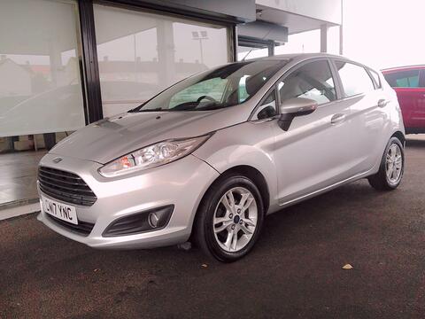Ford Fiesta Hatchback 1.0T EcoBoost Zetec Powershift Euro 6 5dr