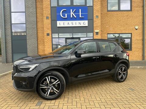 Volvo XC40 SUV 2.0 B4 MHEV Plus Dark DCT Auto Euro 6 (s/s) 5dr