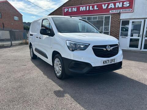 Vauxhall Combo Panel Van 1.5 Turbo D 2300 Dynamic L2 H1 Euro 6 6dr