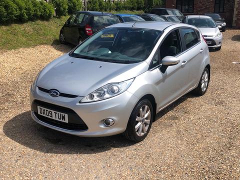 Ford Fiesta Hatchback 1.4 Zetec 5dr