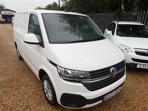 Volkswagen Transporter Panel Van 2.0 TDI T28 Highline FWD SWB Euro 6 (s/s) 5dr