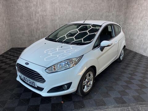 Ford Fiesta Hatchback 1.0T EcoBoost Zetec Euro 5 (s/s) 3dr