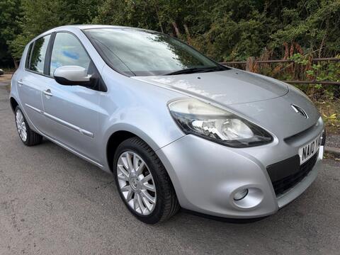 Renault Clio Hatchback 1.2 Dynamique TomTom Euro 4 5dr