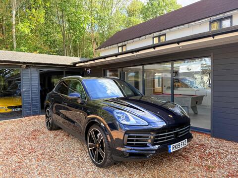 Porsche Cayenne SUV 3.0T V6 TiptronicS 4WD Euro 6 (s/s) 5dr