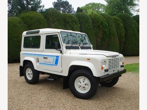 Land Rover Defender 90 SUV 3.5 County
