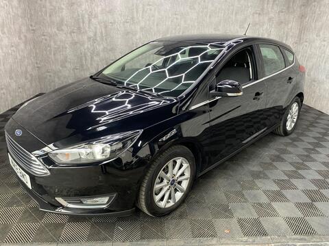 Ford Focus Hatchback 1.0T EcoBoost Titanium Euro 6 (s/s) 5dr