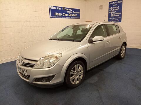 Vauxhall Astra Hatchback 1.6i 16v Elite 5dr